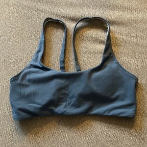 Vuori Yosemite Sports Bra. Color: Pool Blue. Size small. Worn once.